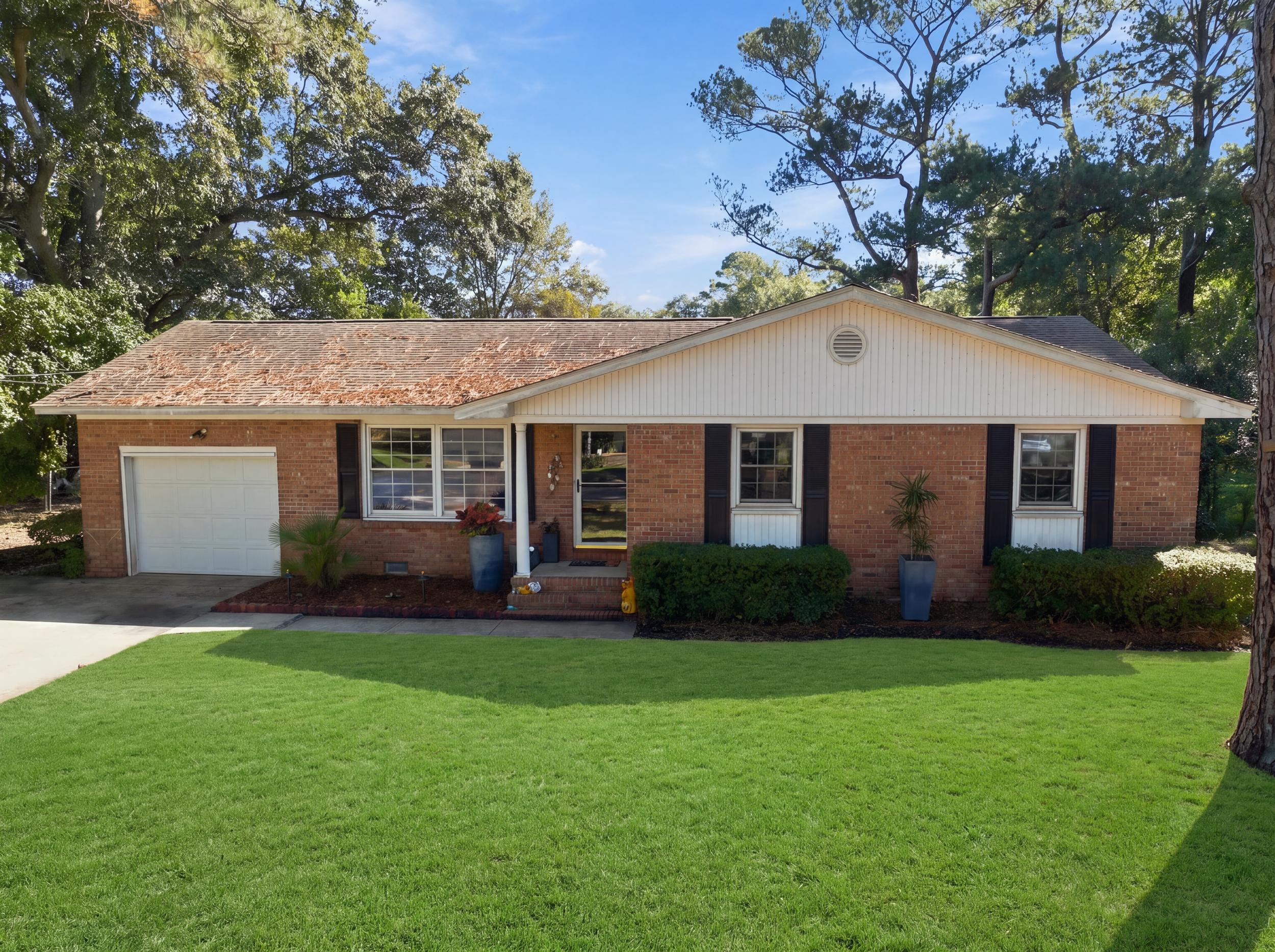1060 Woodside Drive