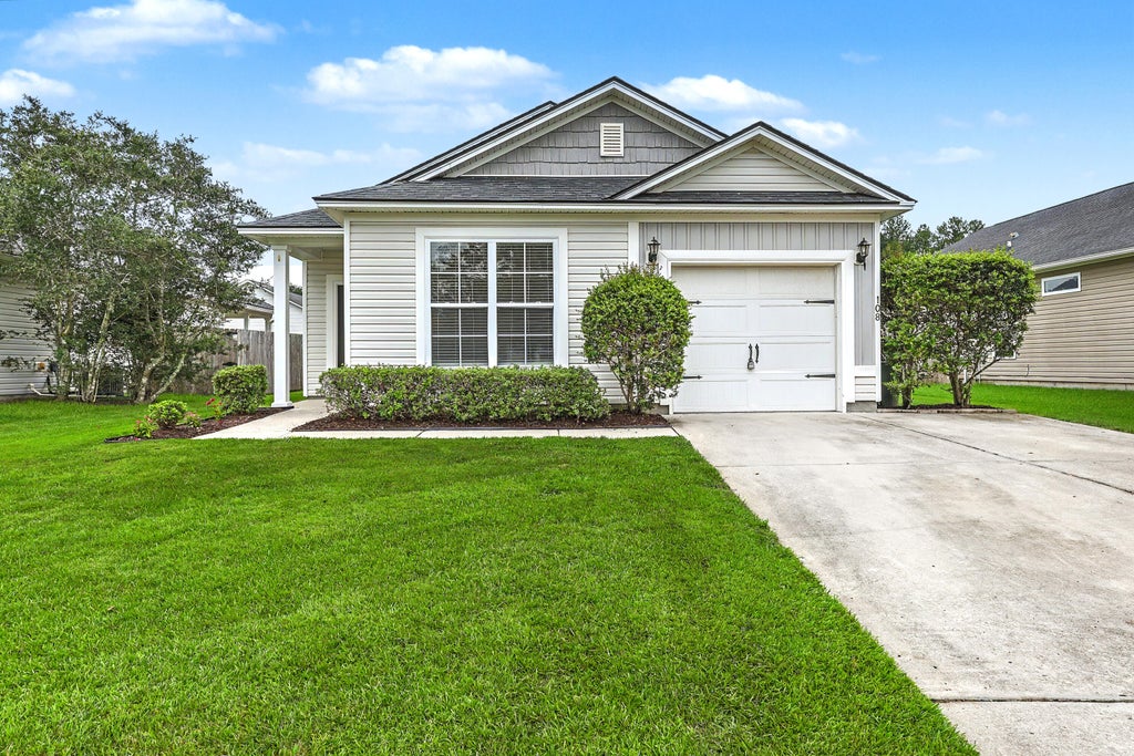 Photo of 108 Deerpath Trail, Summerville, SC 29486 (MLS # 26024660)