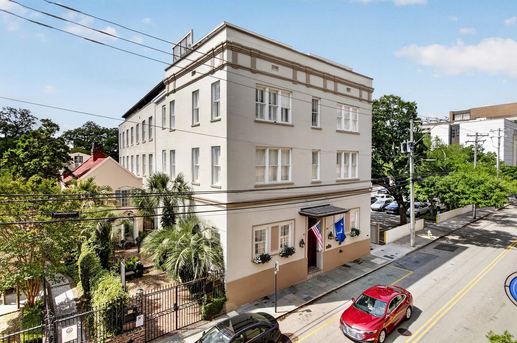 Photo of 85 Cumberland Street #Apt 11, Charleston, SC 29401 (MLS # 26013893)