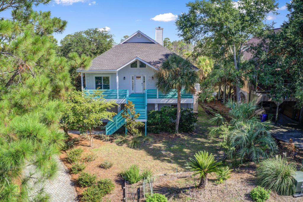 Photo of 410 W Indian Avenue, Folly Beach, SC 29439 (MLS # 25020630)