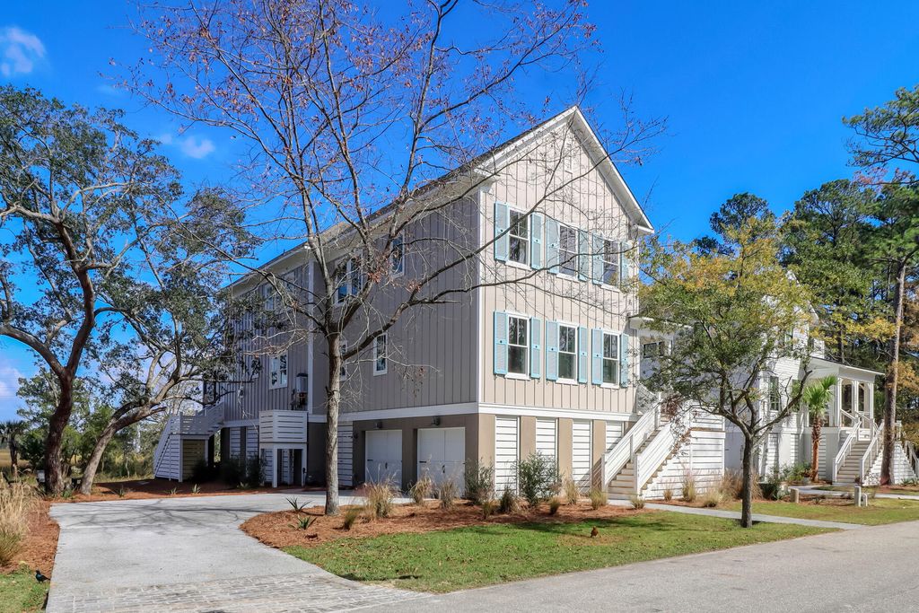 Photo of 1548 John Fenwick Lane, Johns Island, SC 29455 (MLS # 26006412)