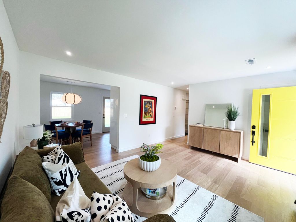 Photo of 3304 Barnes Drive, Johns Island, SC 29455 (MLS # 26001934)