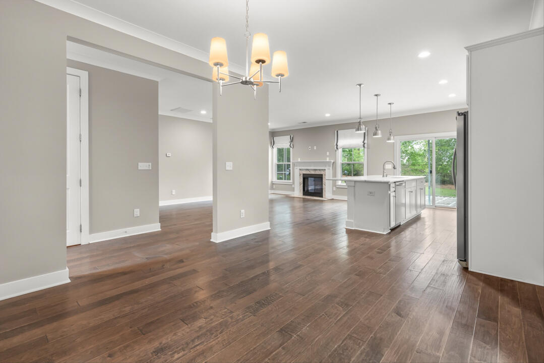 Photo 4 of 28 of 1532 Joe Rouse Road house