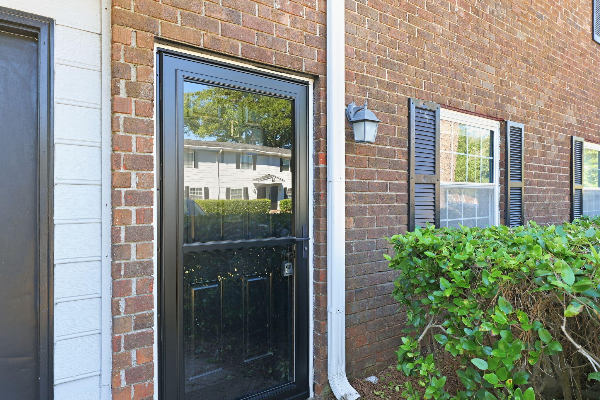 21 Rivers Point Row Apt 13e
