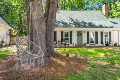 A home in North Charleston