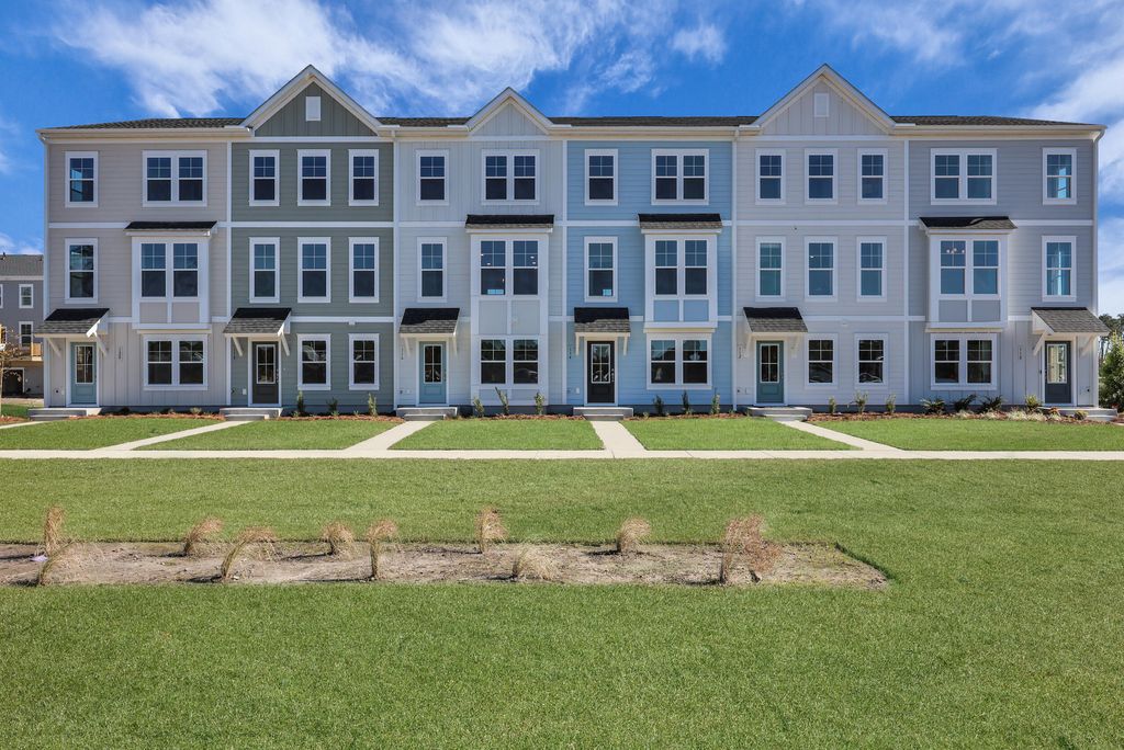 Photo of 132 Buck Fever Lane, Summerville, SC 29486 (MLS # 25031458)