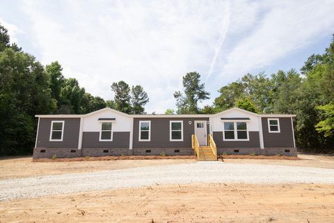 Manufactured Home in Cross SC 2285 Old Highway 6.jpg