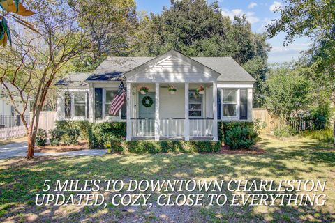 Photo of 9 Campbell Drive, Charleston, SC 29407 (MLS # 25028814) Photo of 9 Campbell Drive, Charleston, SC 29407 (MLS # 25028814)