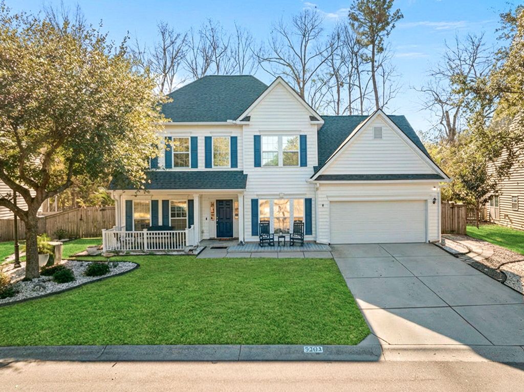 Photo of 5203 Stonewall Drive, Summerville, SC 29485 (MLS # 26001666)