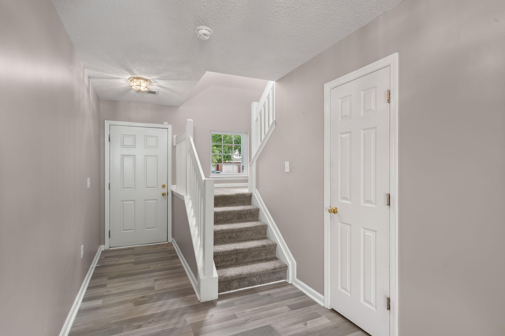 903 Yellow Hawthorn Circle