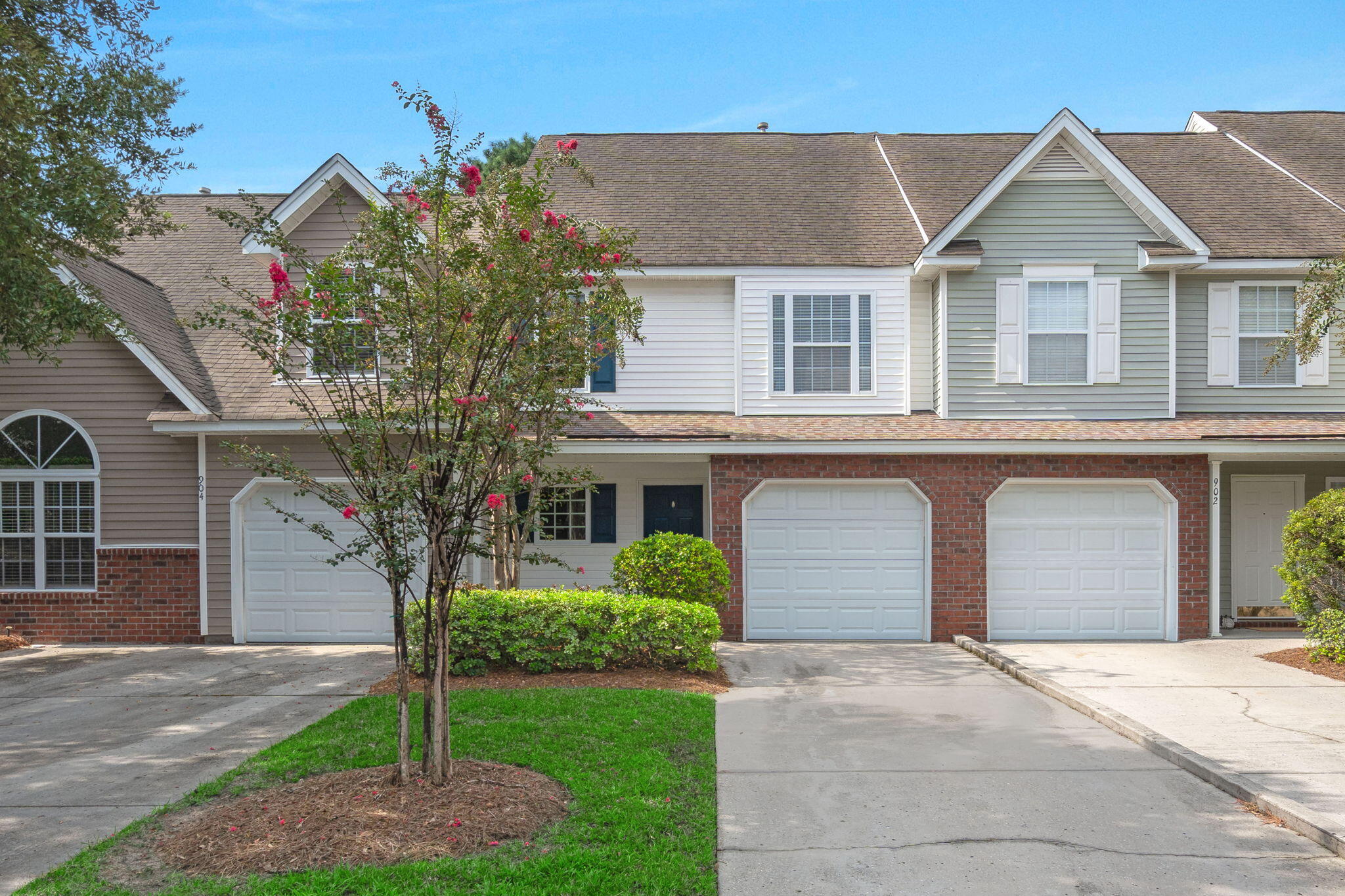 903 Yellow Hawthorn Circle