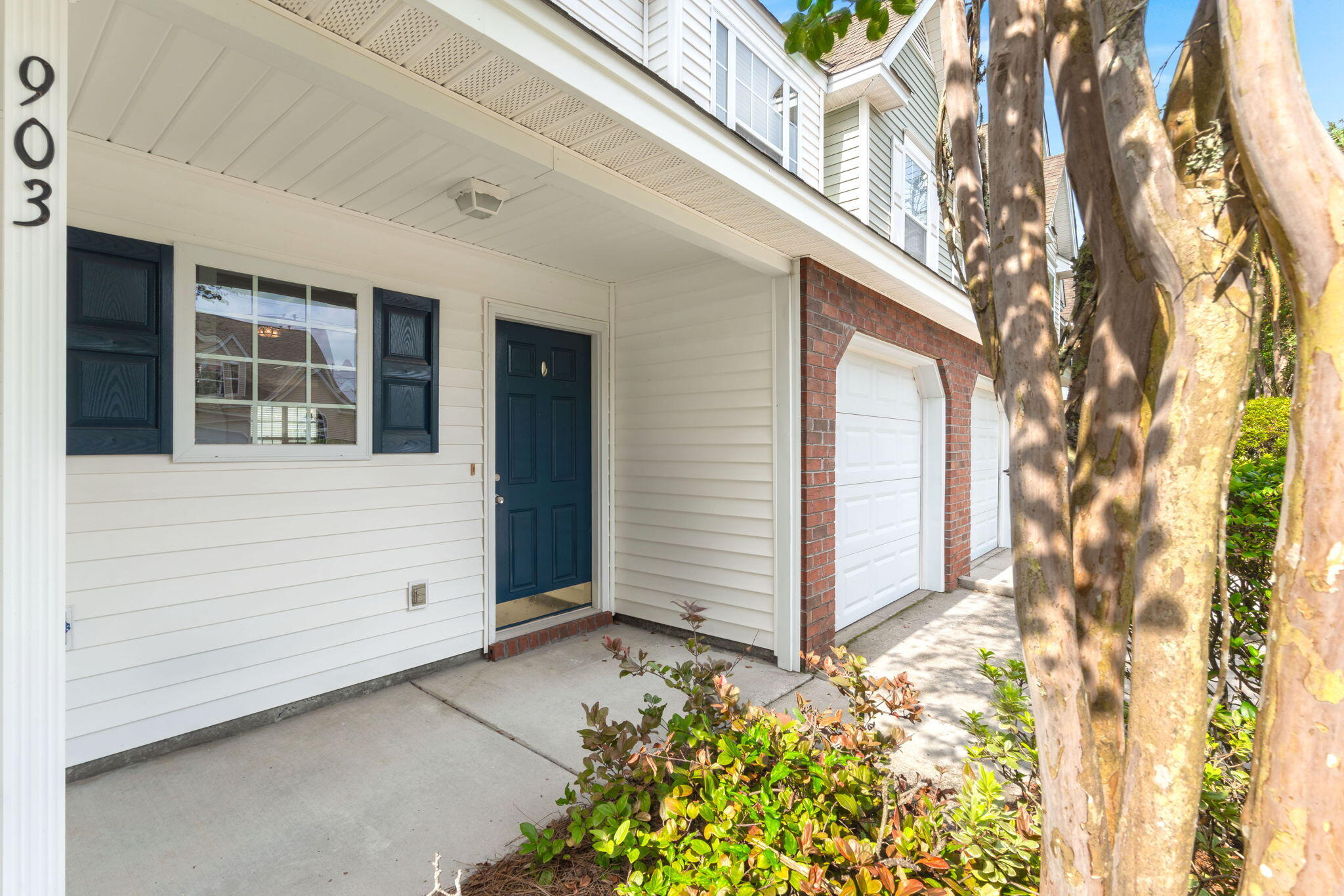 903 Yellow Hawthorn Circle