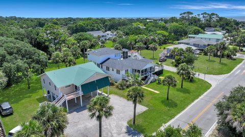 A home in Edisto Island