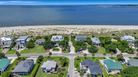 A home in Edisto Island