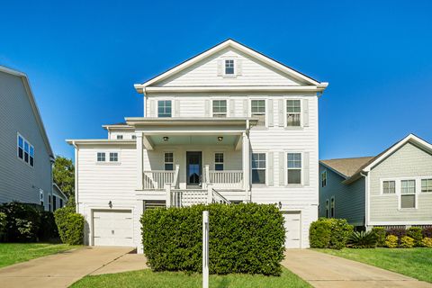 Photo of 1557 Fort Palmetto Circle, Mount Pleasant, SC 29466 (MLS # 26009960)