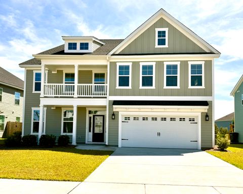 Photo of 145 Headwater Drive, Summerville, SC 29486 (MLS # 25025157) Photo of 145 Headwater Drive, Summerville, SC 29486 (MLS # 25025157)