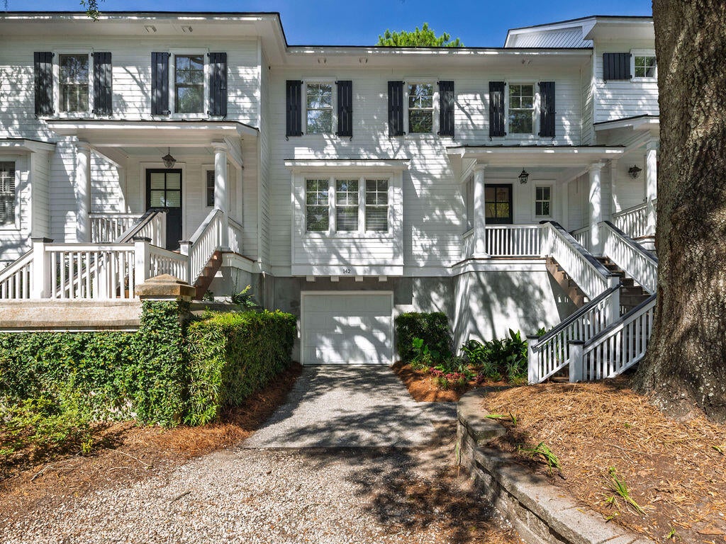 142 Wappoo Creek Drive 9