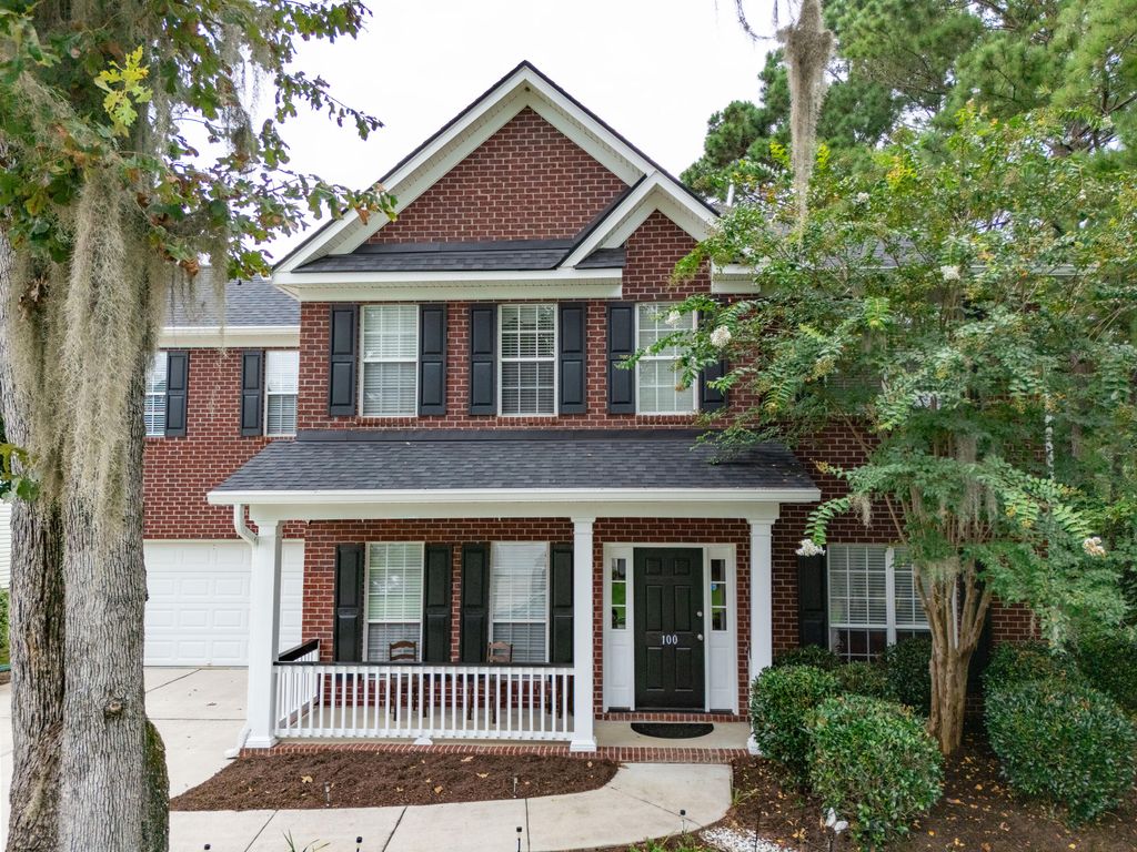 Photo of 100 Temuco Lane, Summerville, SC 29483 (MLS # 26014583)