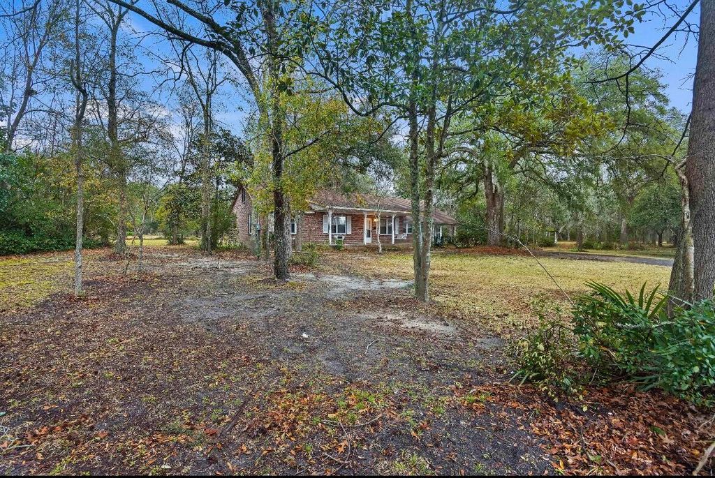 Photo of 1263 N Highway 52, Moncks Corner, SC 29461 (MLS # 25013702)
