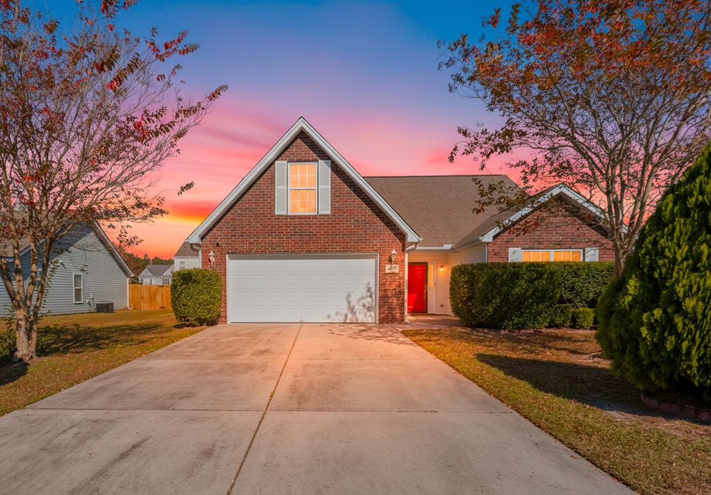 Photo of 539 Rosings Drive, Summerville, SC 29486 (MLS # 25031799)