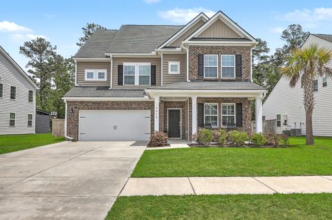 Photo of 410 Spanish Wells Road, Summerville, SC 29486 (MLS # 26013928)