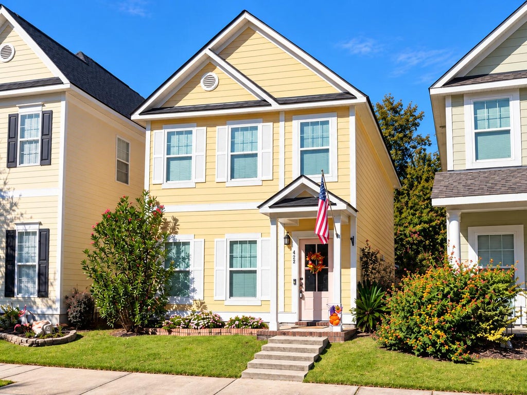 Photo of 422 Forsythia Avenue, Summerville, SC 29483 (MLS # 26029583)
