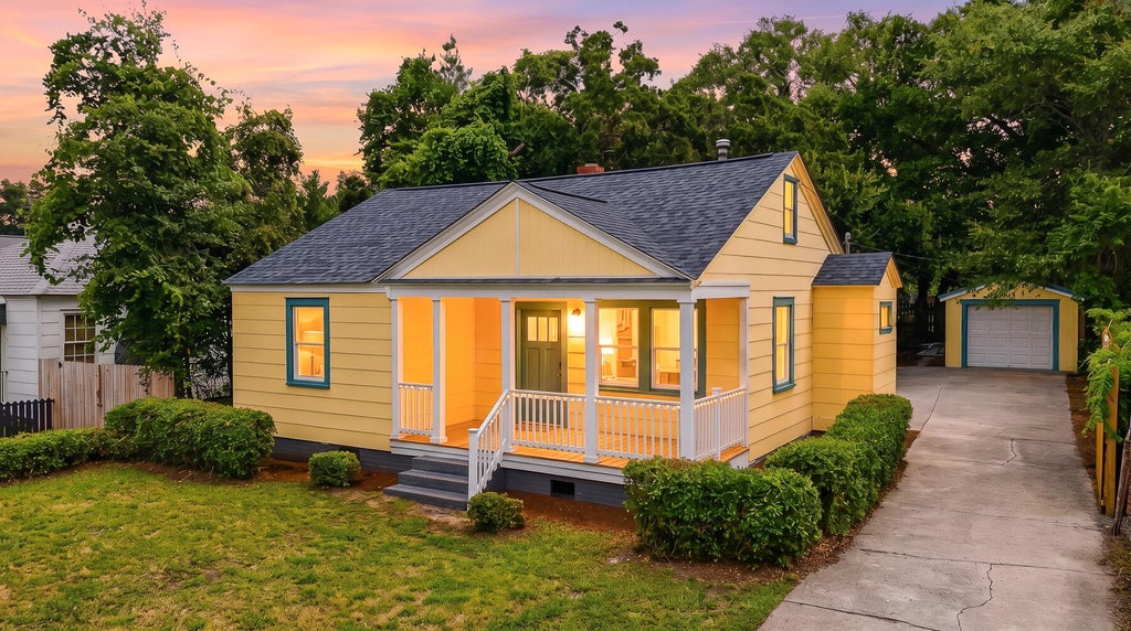 Photo of 2119 Thornlee Drive, North Charleston, SC 29405 (MLS # 26024559)