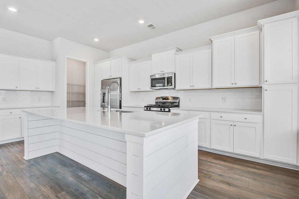 Photo of 416 W Respite Lane, Summerville, SC 29483 (MLS # 26011002)