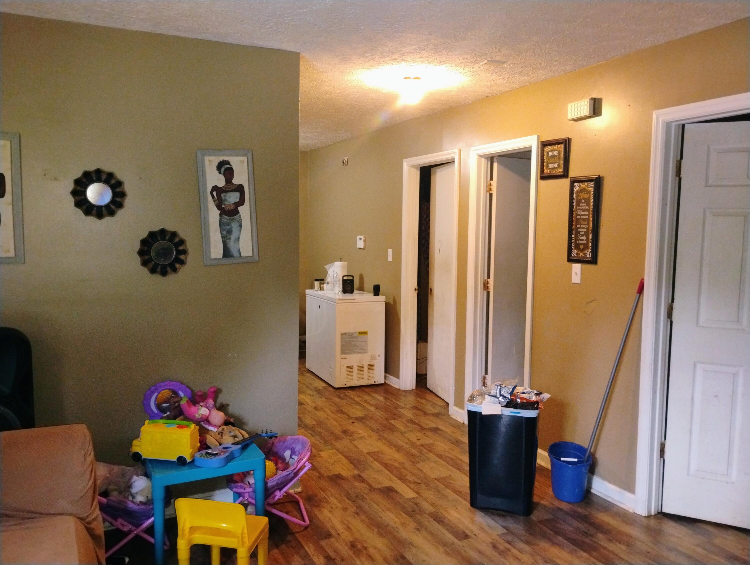798 Kings Road 798 - 800 -802