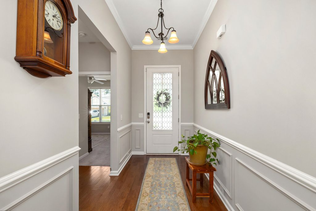 Photo of 2412 Hummingbird Lane, Summerville, SC 29483 (MLS # 26011736)