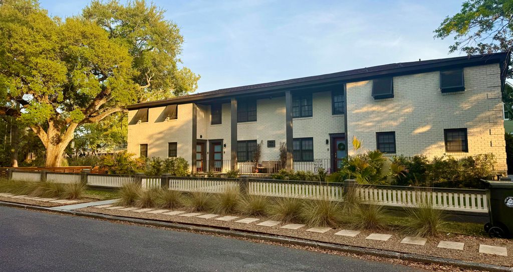 Photo of 171 3rd Avenue #3, Charleston, SC 29403 (MLS # 26011078)