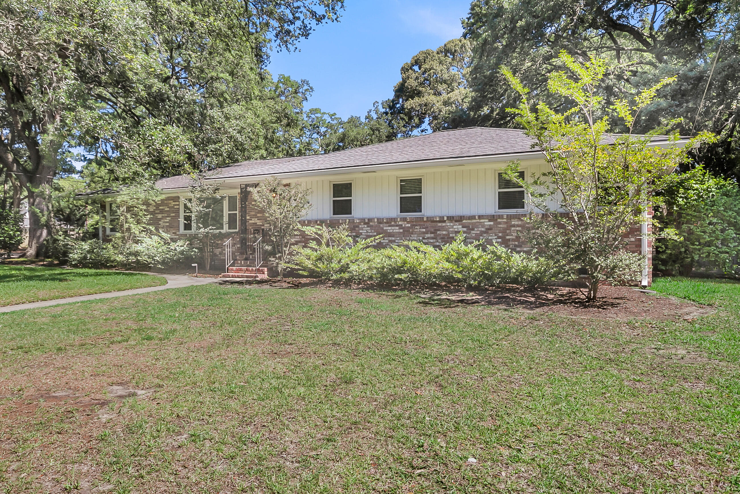 1114 Northbridge Drive