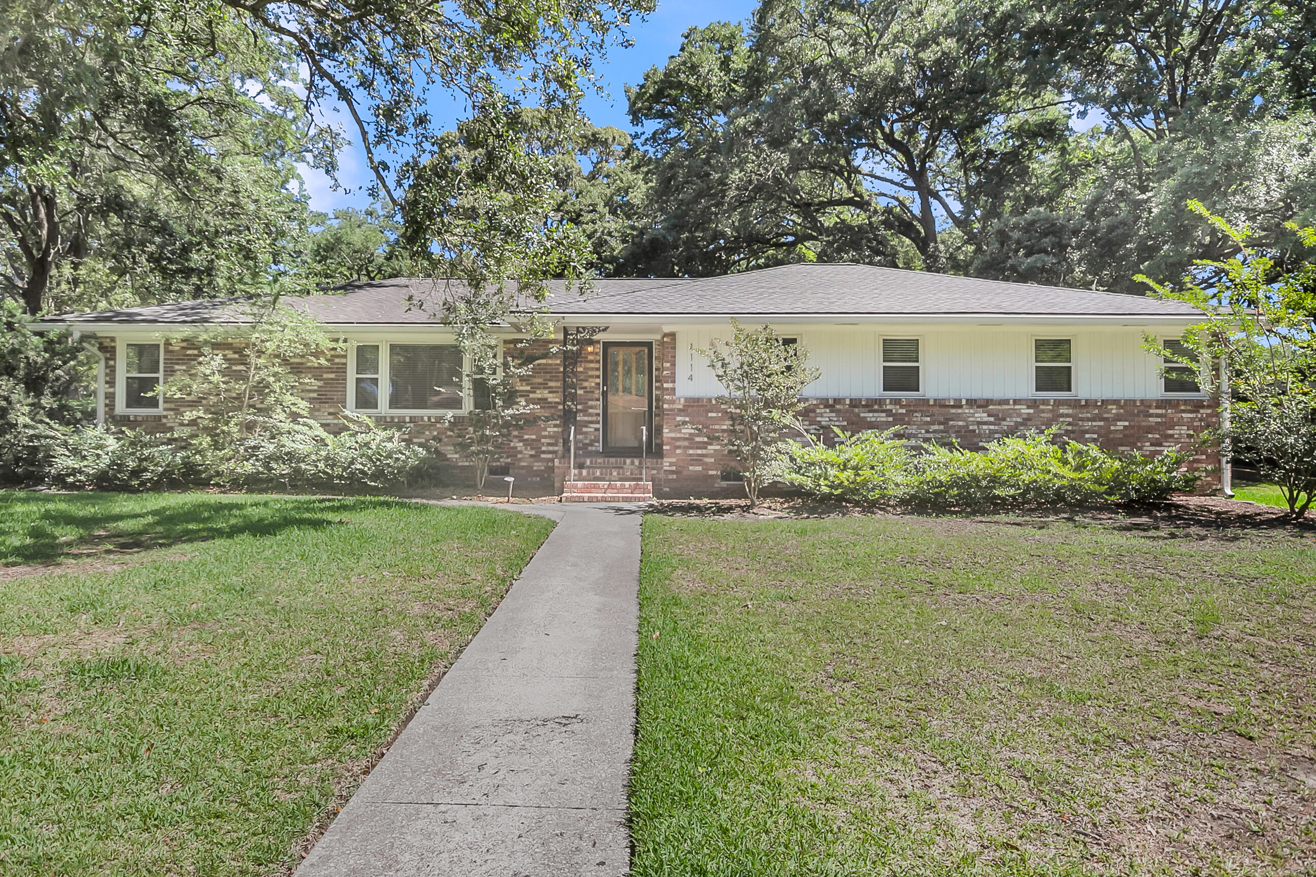 1114 Northbridge Drive