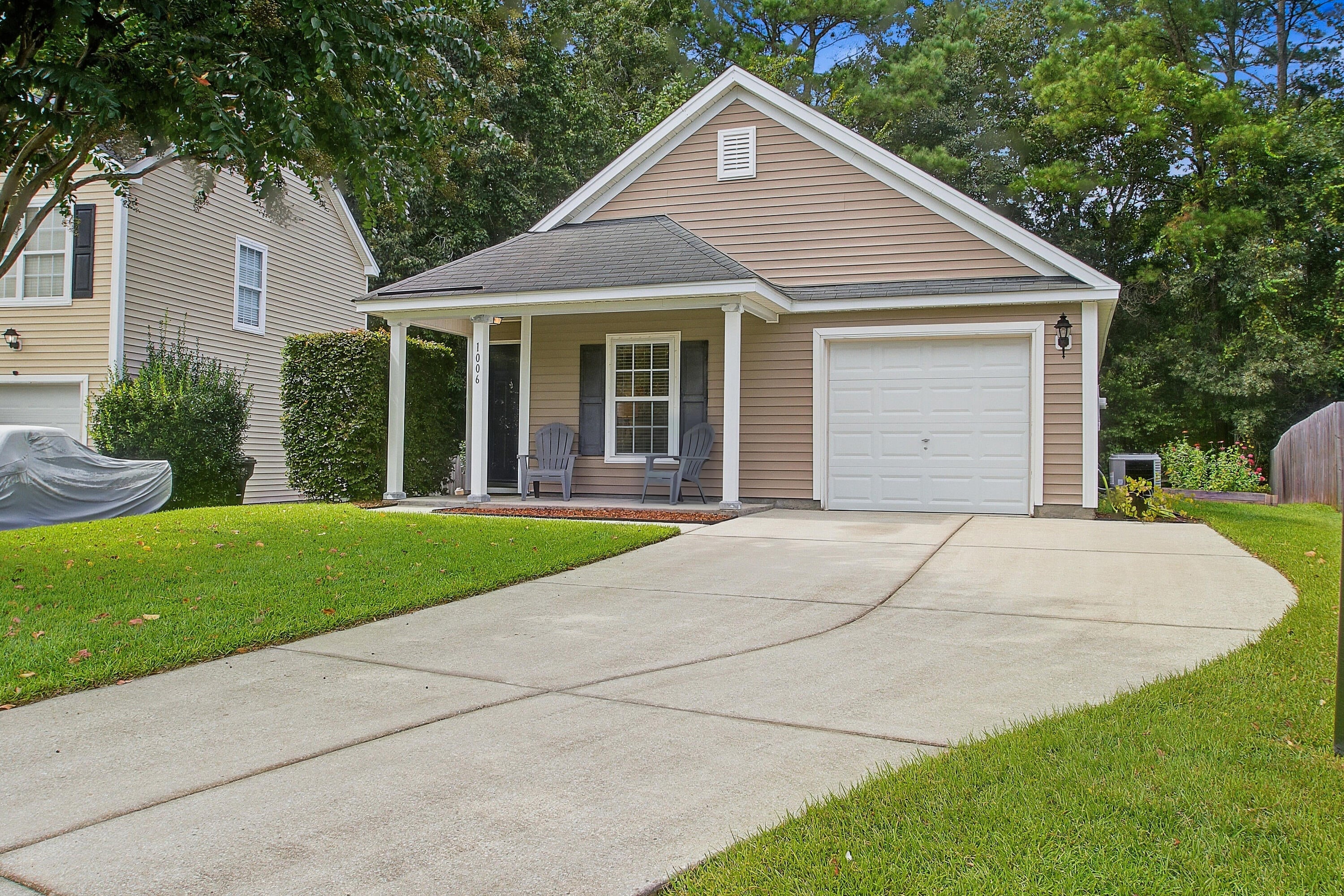 1006 Deerberry Road