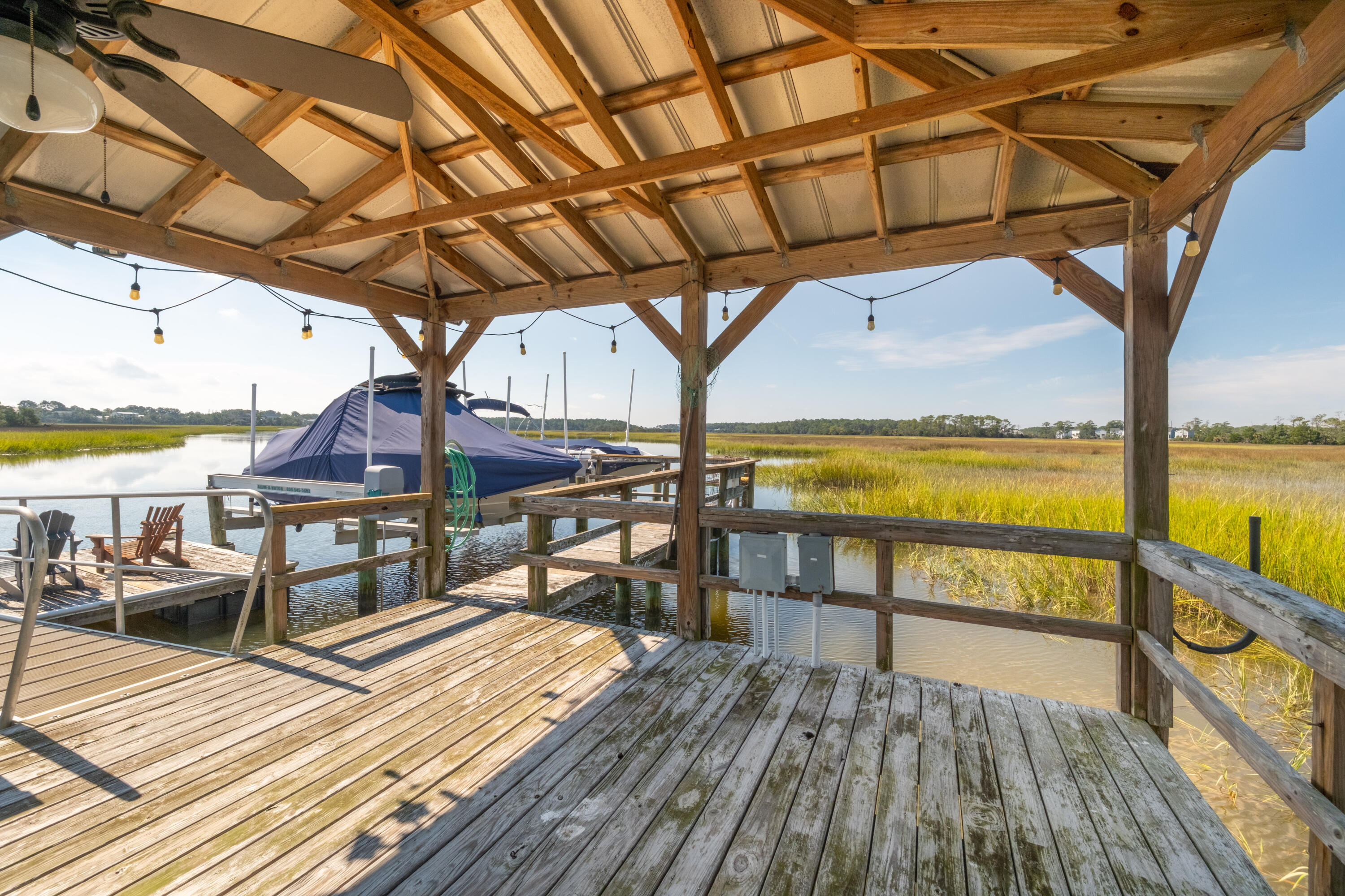 1017 Rivershore Road