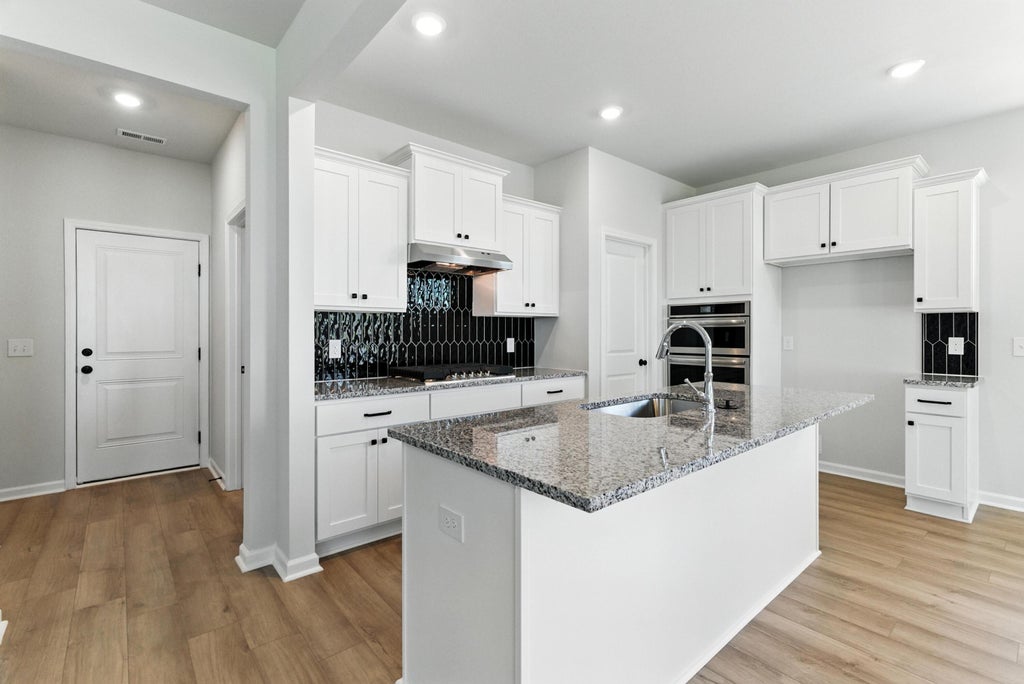 Photo of 227 Crosswick Street, Summerville, SC 29483 (MLS # 26027460)