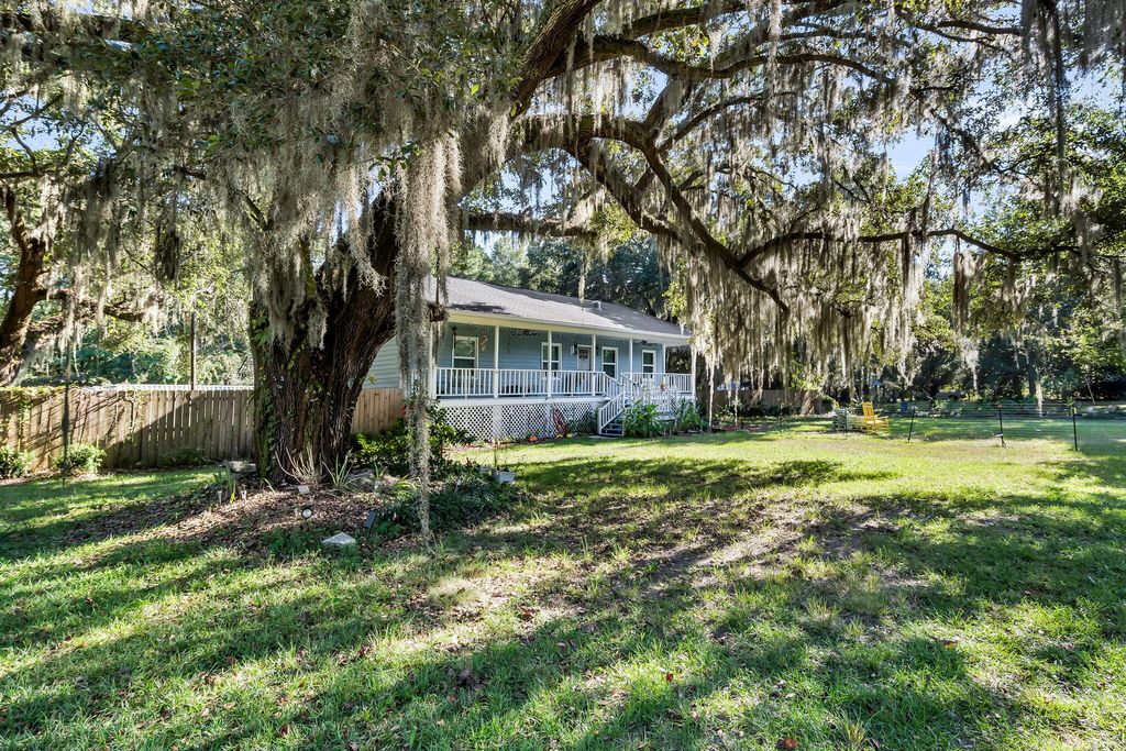 Photo of 445 Dupre Road, McClellanville, SC 29458 (MLS # 25026619)