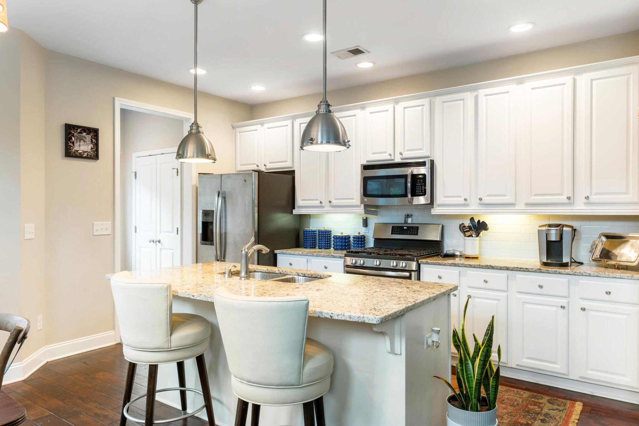 1065 Ashley Gardens Blvd