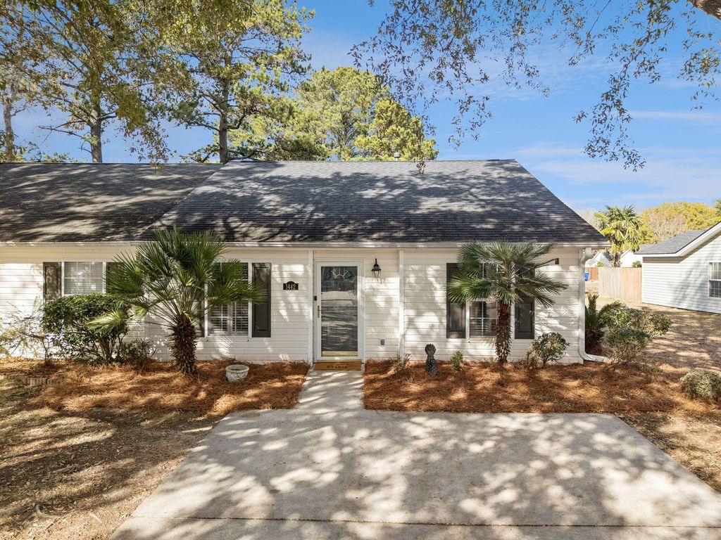 Photo of 1442 Amanda Park Lane, Charleston, SC 29412 (MLS # 26002671)