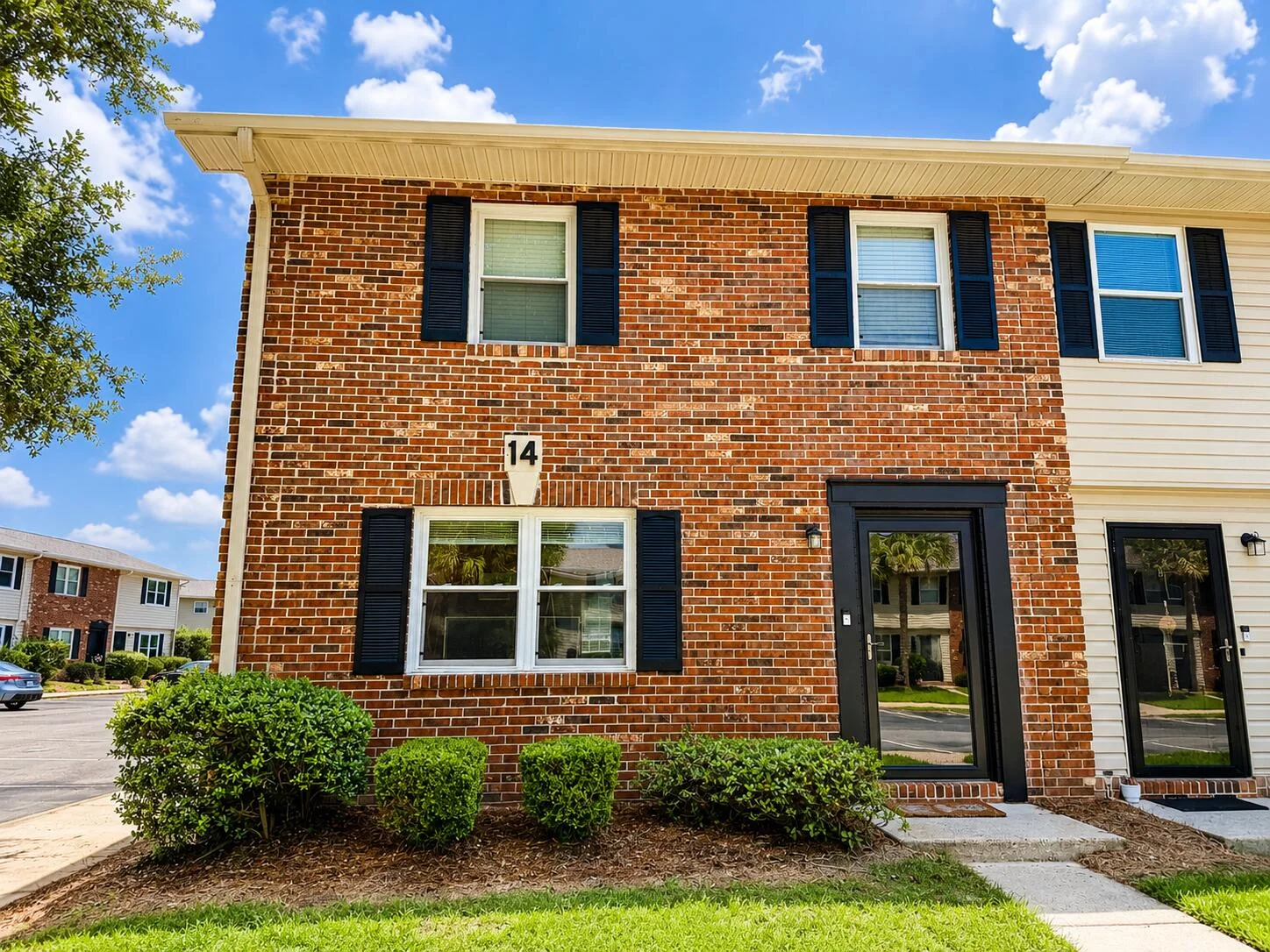 415 Parkdale Drive Unit 14a