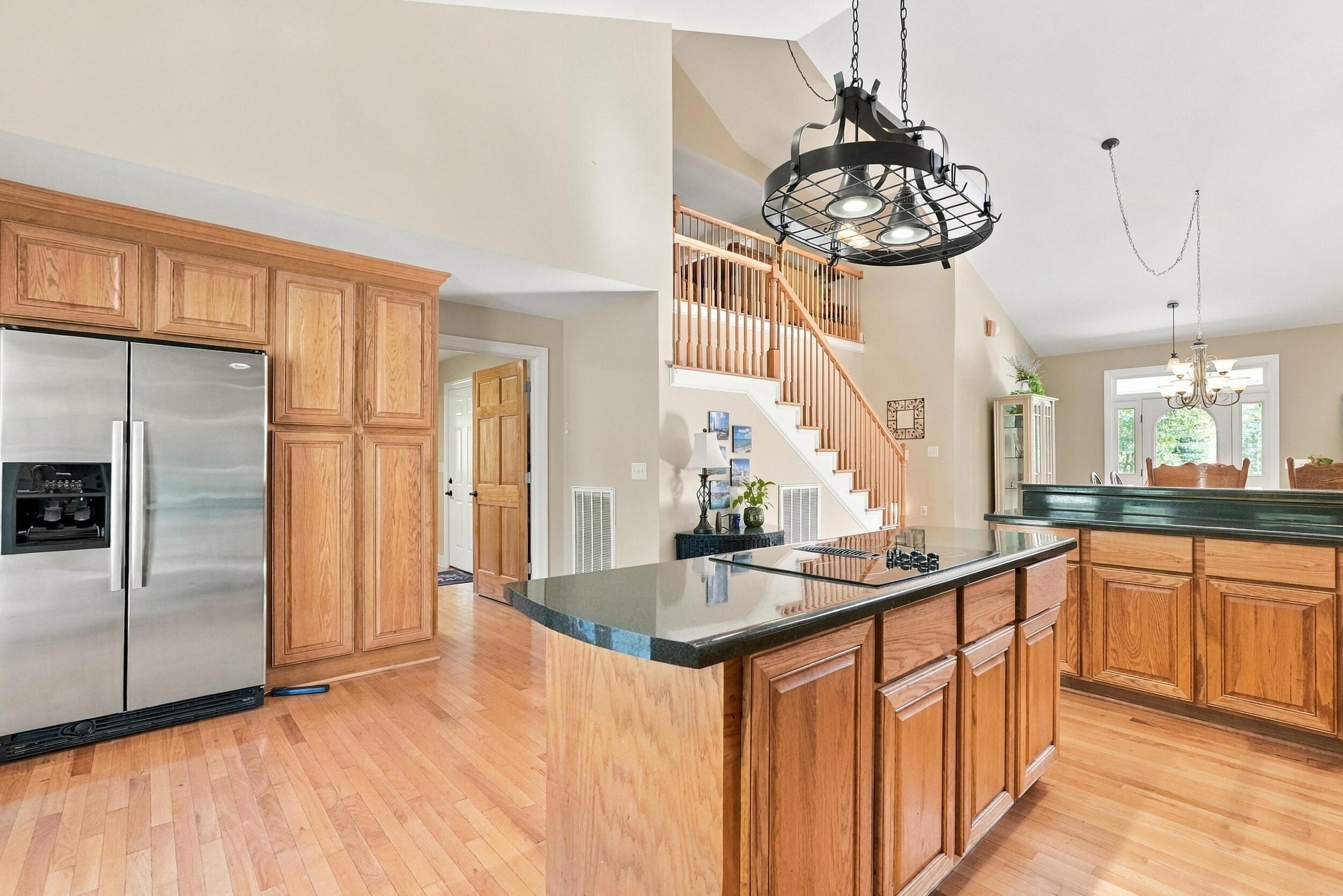 210 Knotty Oak Drive