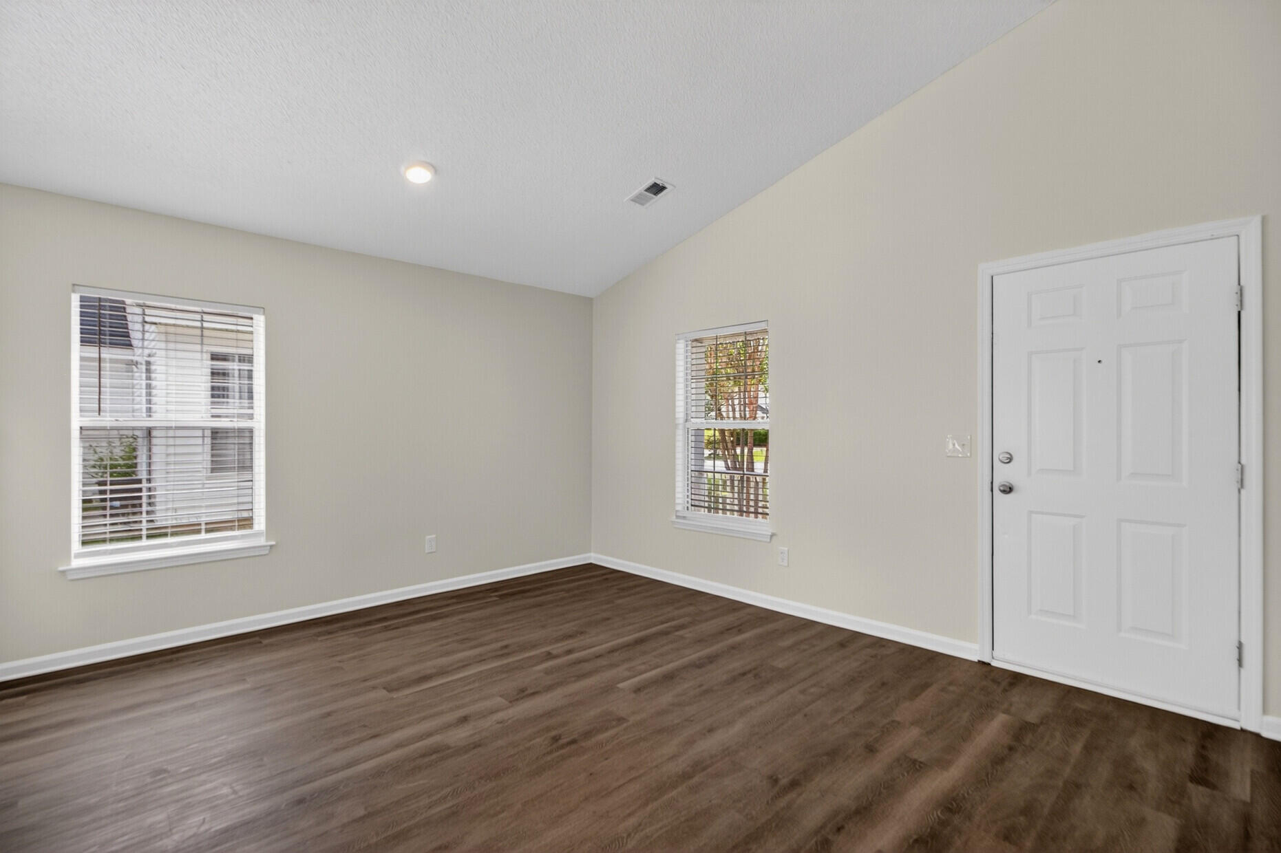 116 Two Pond Loop