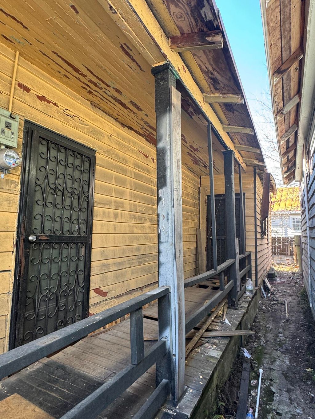 Photo of 90 Romney Street, Charleston, SC 29403 (MLS # 26005642)