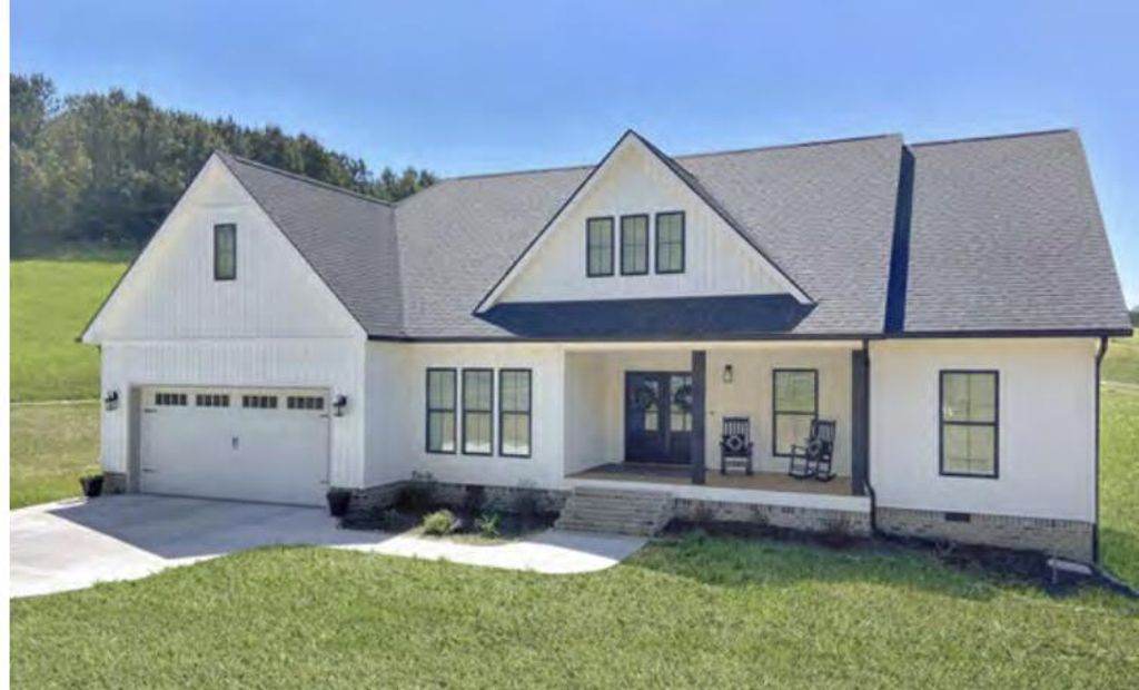 Photo of 105 Woodland Drive, Summerville, SC 29485 (MLS # 25010780)