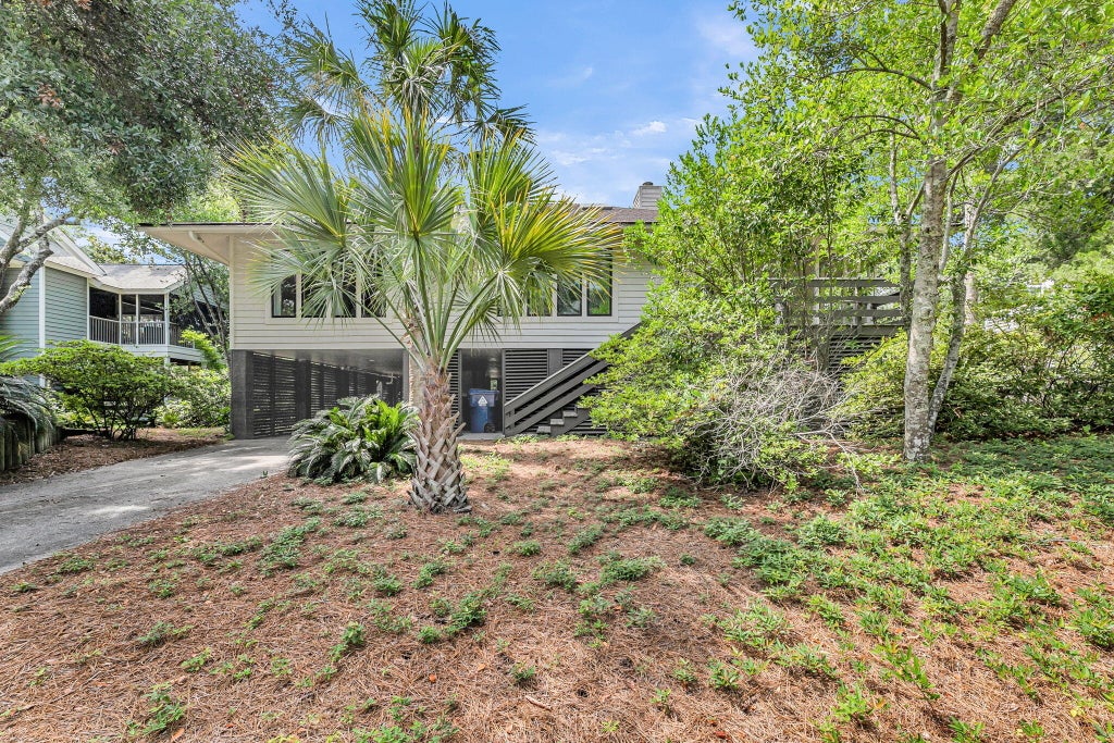 Photo of 25 Sand Dollar Drive, Isle of Palms, SC 29451 (MLS # 26020882)