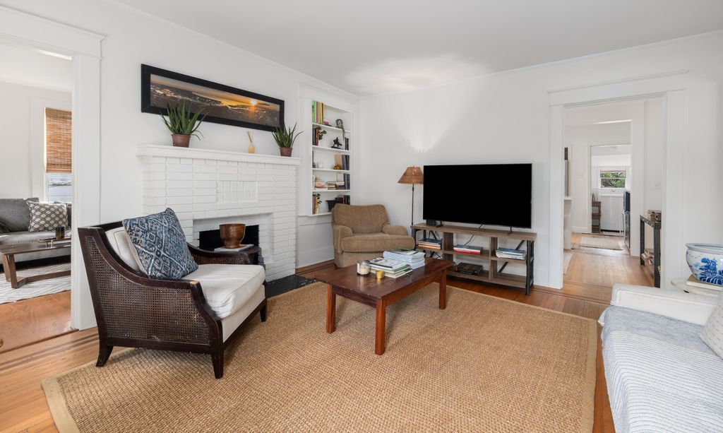 Photo of 106 Hickory Street, Charleston, SC 29407 (MLS # 26005536)