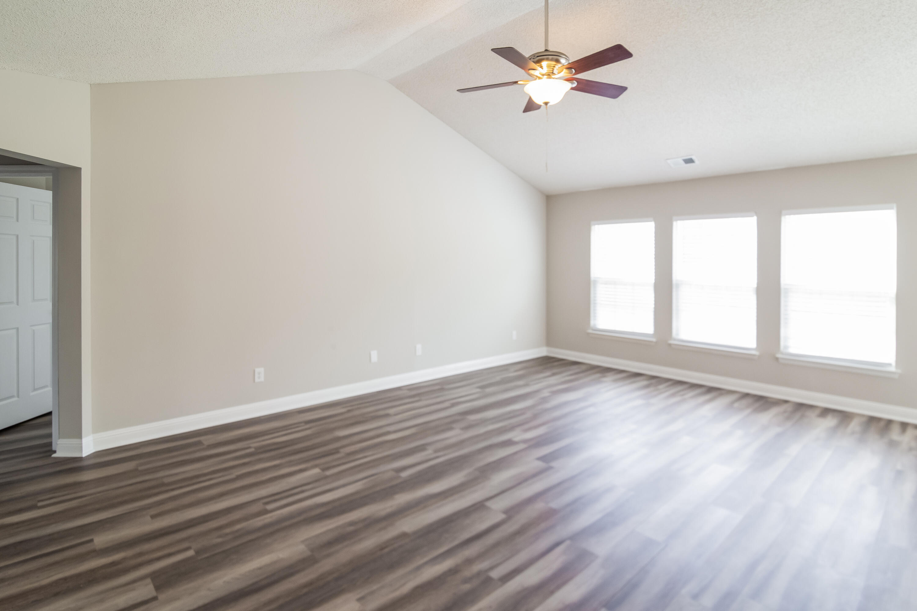 98 Dovetail Circle