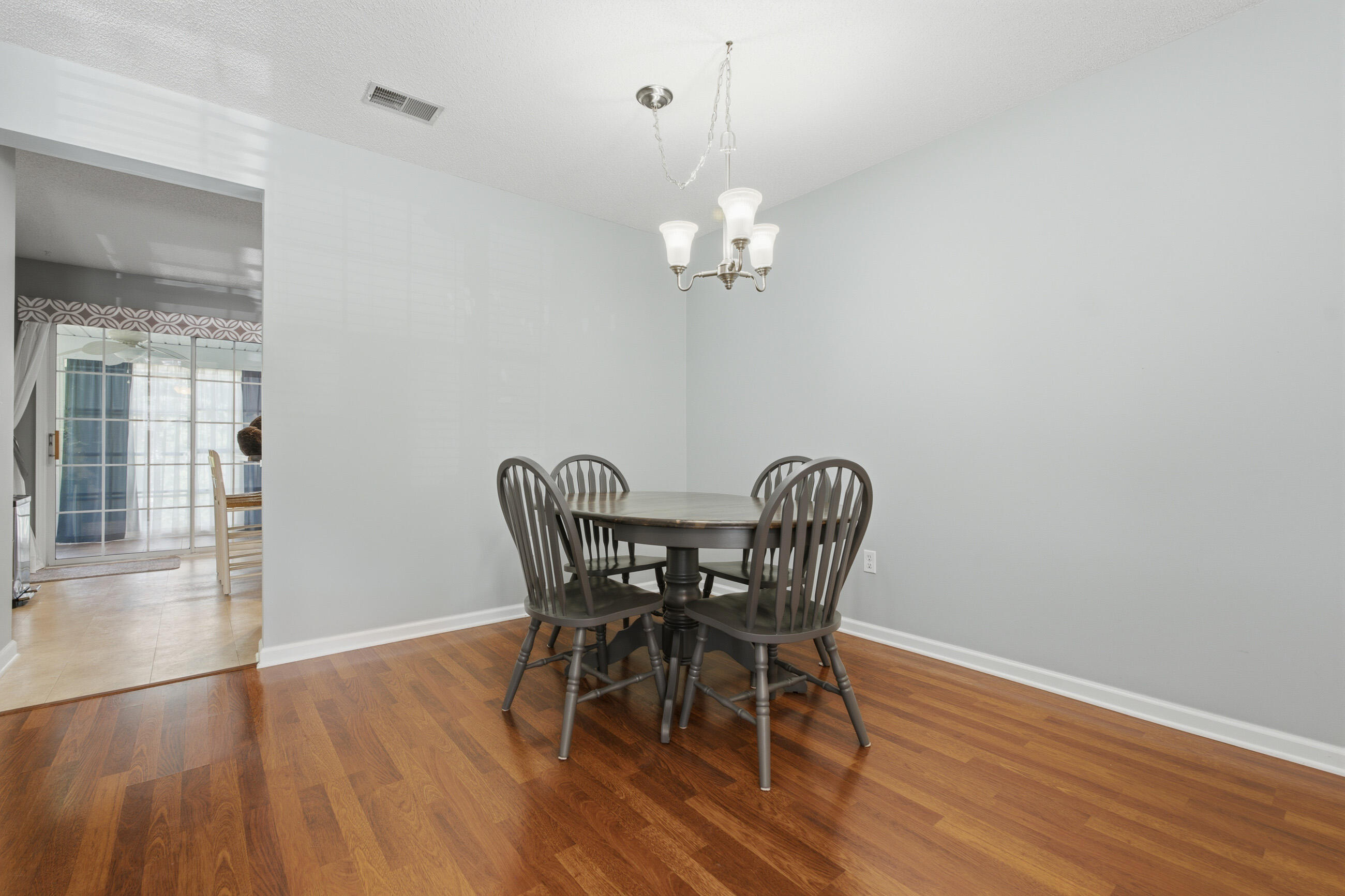 7961 Shadow Oak Drive