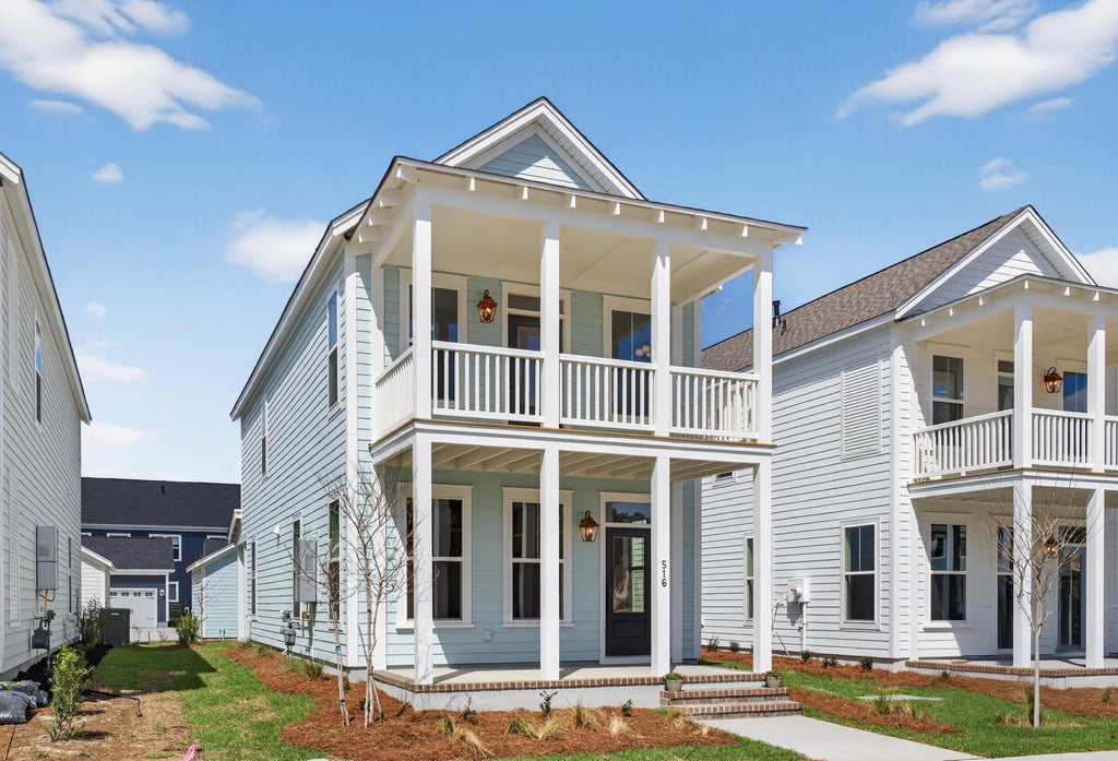 Photo of 520 Ivy Green Lane, Summerville, SC 29486 (MLS # 26024526)