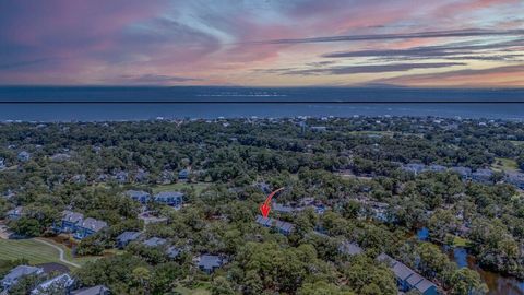 A home in Edisto Island